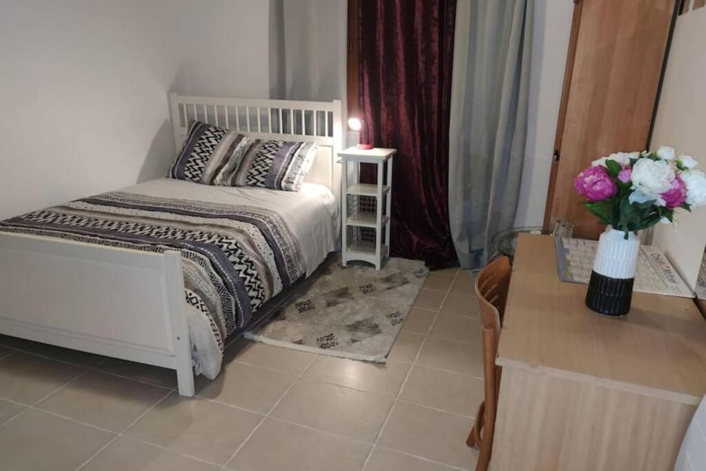Charmant Studio - Ref Kp Montfermeil Εξωτερικό φωτογραφία